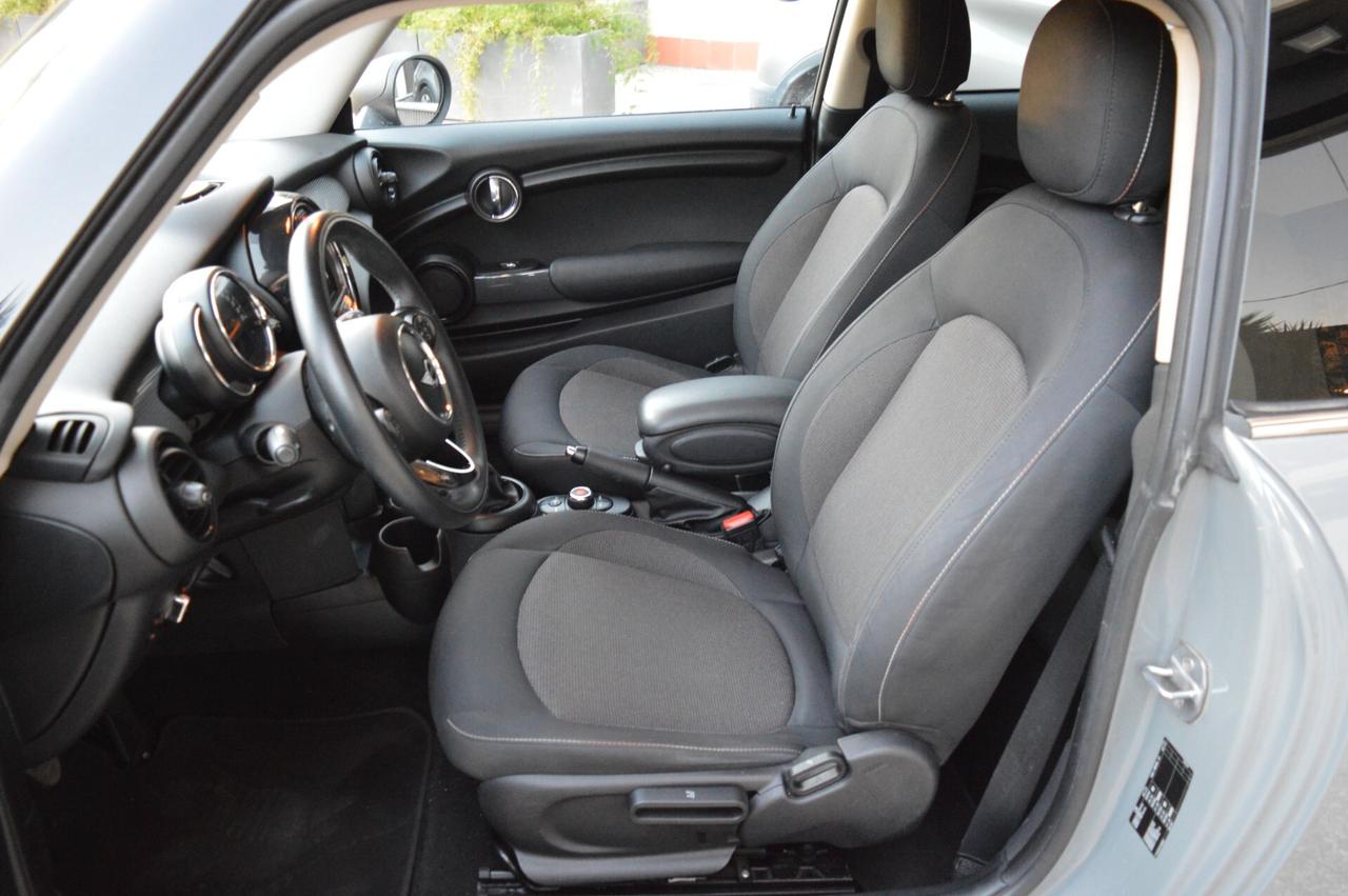Mini 1.5 Cooper D Business