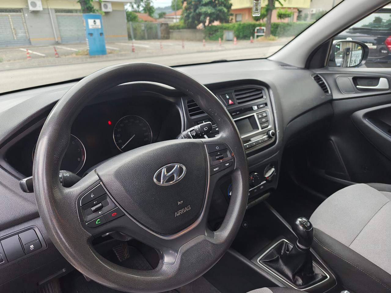Hyundai i20 1.2 84 CV 5 porte Econext Comfort