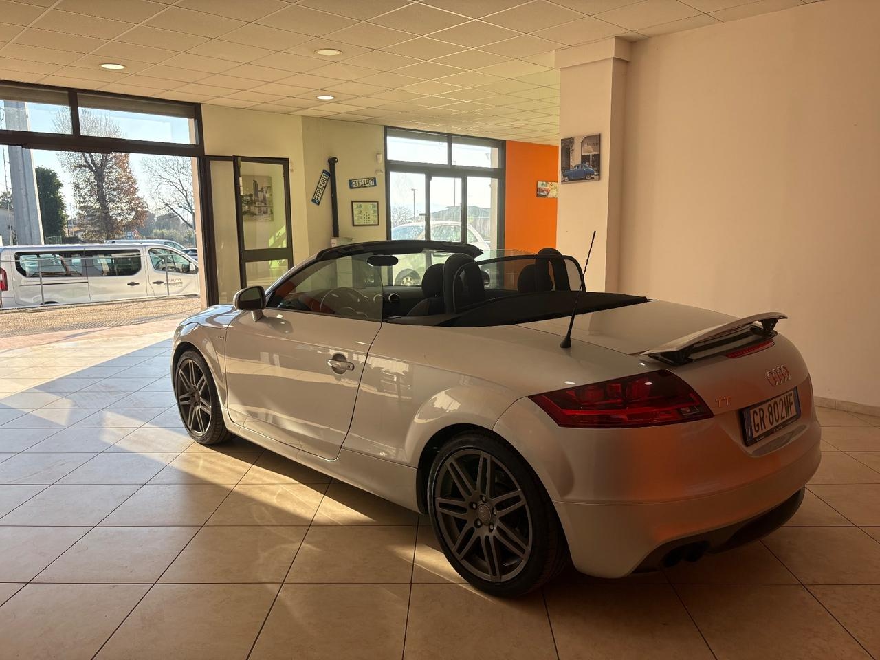 Audi TT Roadster 2.0 TFSI Advanced