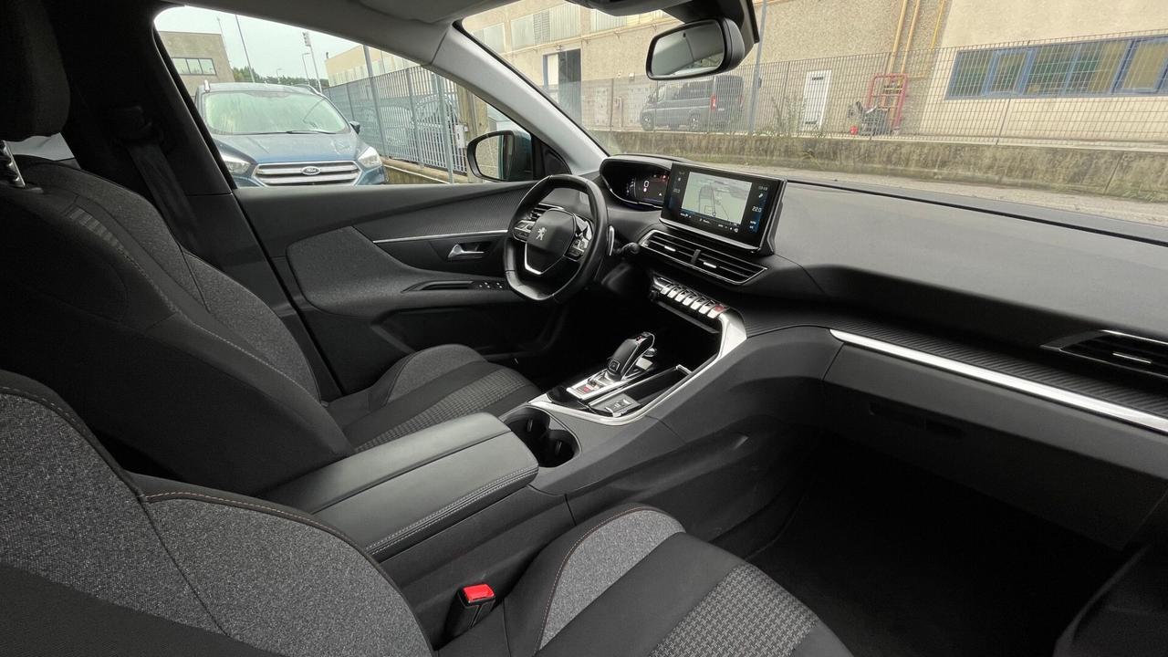 Peugeot 3008 BlueHDi 130 S&S Active VIRTUAL COCKPIT AUTOMATICA