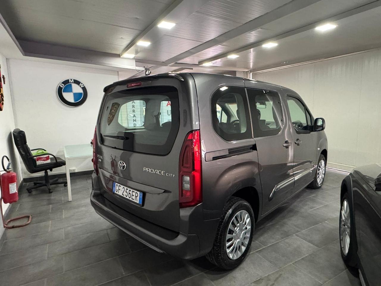 Toyota Proace City Verso 1.5D 100 CV S&S Short D Luxury