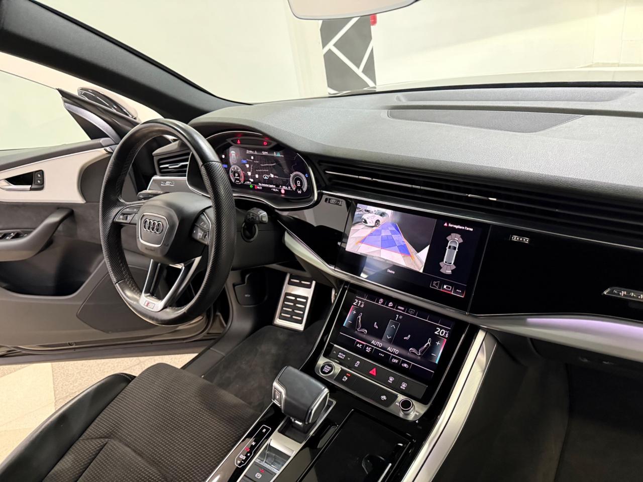 Audi Q8 45 TDI quattro S Line Full optional