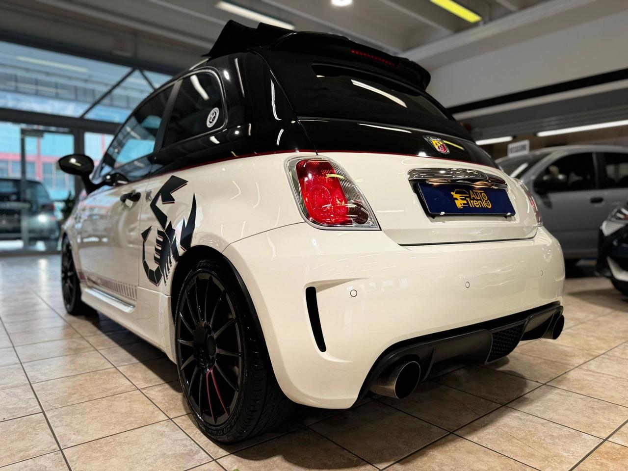 Abarth 500 C 1.4 Turbo T-Jet MTA Bicolore