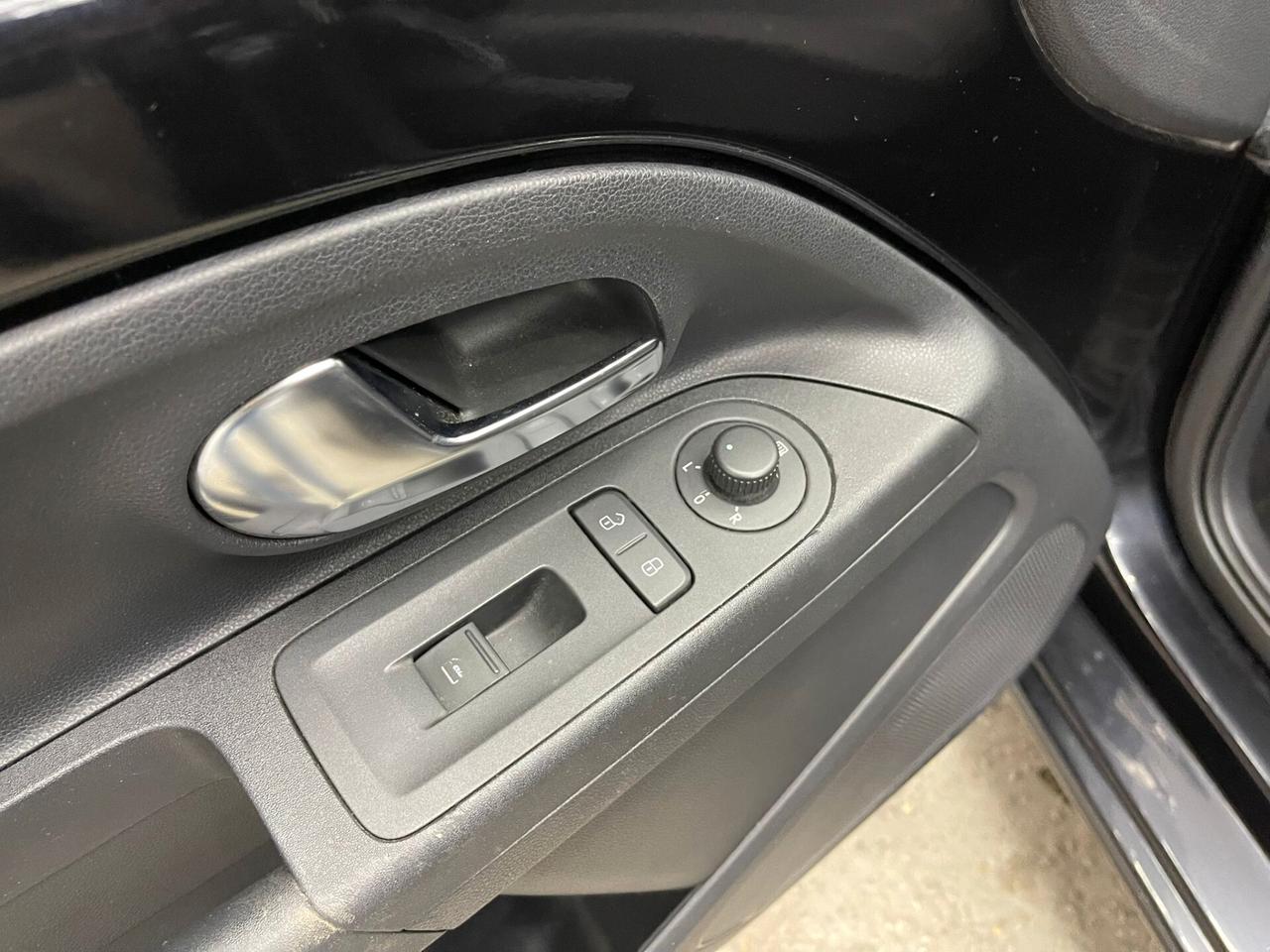 Volkswagen up! 1.0 5p. move