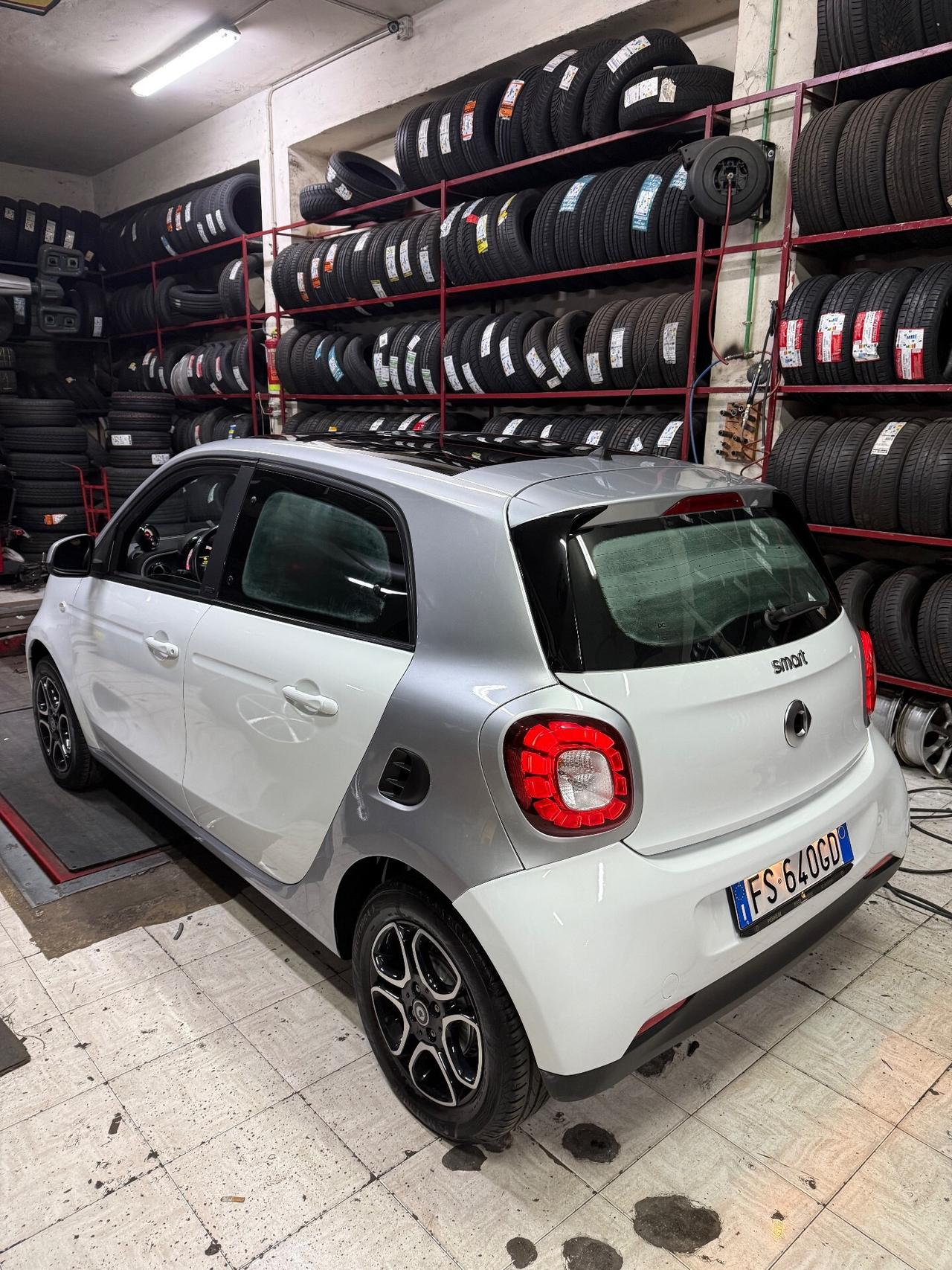 Smart ForFour 70 1.0 Passion