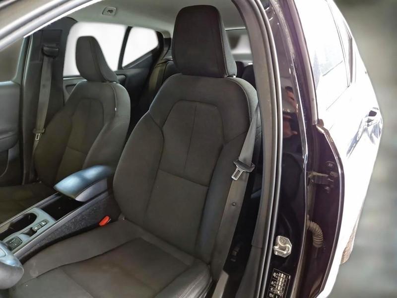 VOLVO XC40 T2 automatico Business