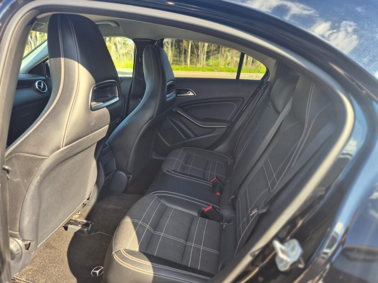 Mercedes-benz A 200 d Automatic Premium