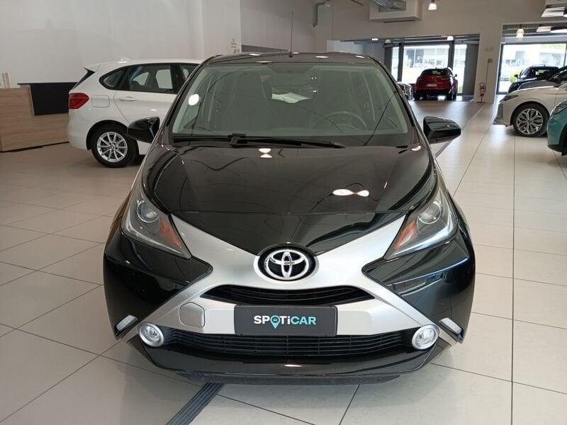 Toyota Aygo 1.0 VVT-i x-clusiv