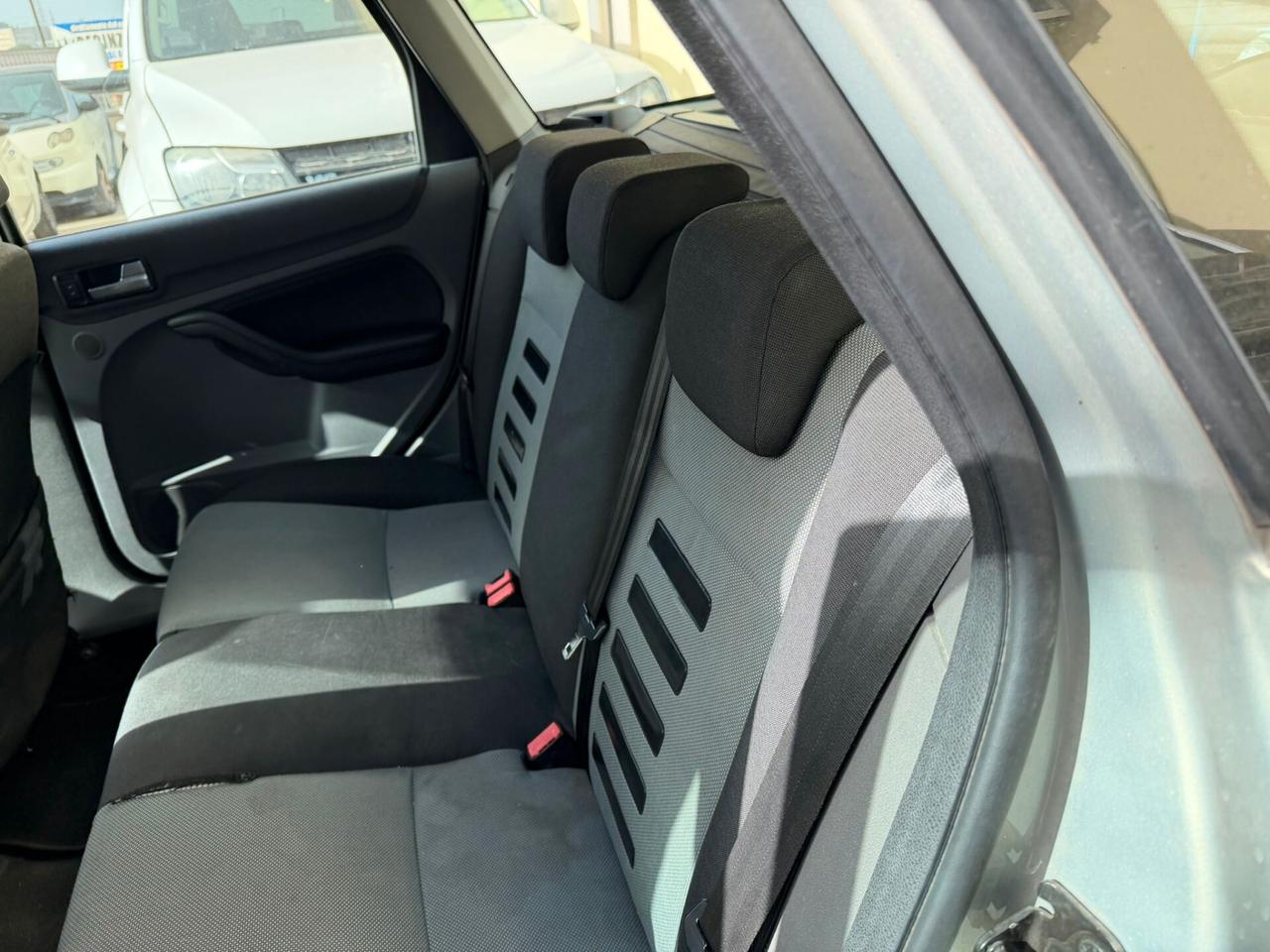 Ford Focus 1.6 TDCi 90 CV DIESEL