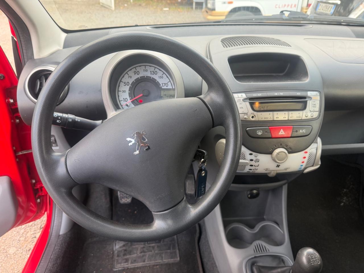 Peugeot 107 1.0 68CV 5p. Plaisir