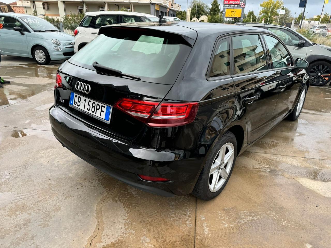 AUDI A 3