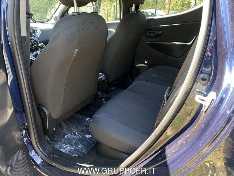 Lancia Ypsilon 1.2 69 CV 5 porte Gold