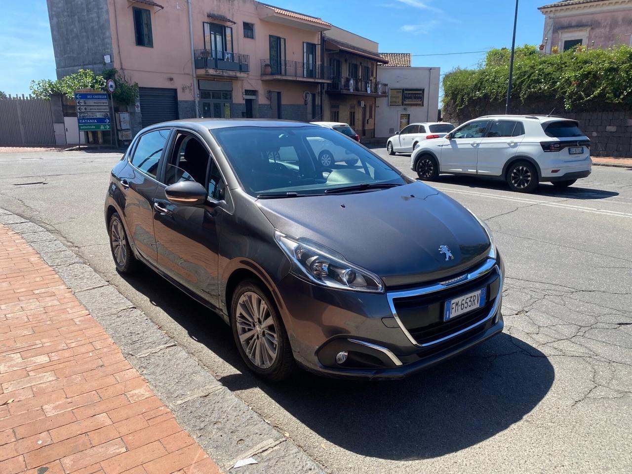 Peugeot 208 BlueHDi 75 5 porte Allure 2018