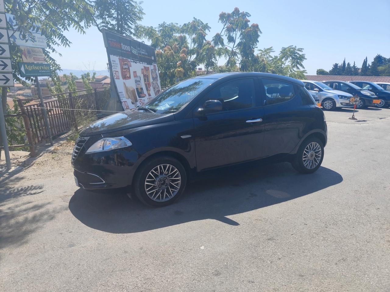 Lancia Ypsilon 1.3 MJT 16V 95 CV 5 porte S&S Gold
