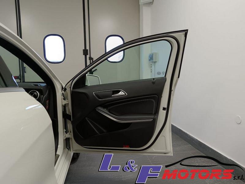 Mercedes-Benz Classe A A 180 d Automatic Premium