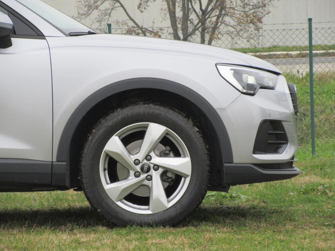 Audi Q3 35 2.0 tdi Business quattro s-tronic