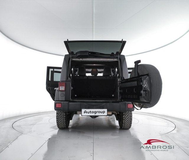 JEEP Wrangler Unlimited 2.2 Mjt Sahara E6