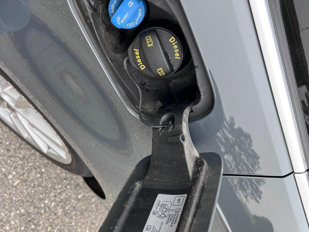 Audi A3 Business Line 1.6 30 TDI #4241