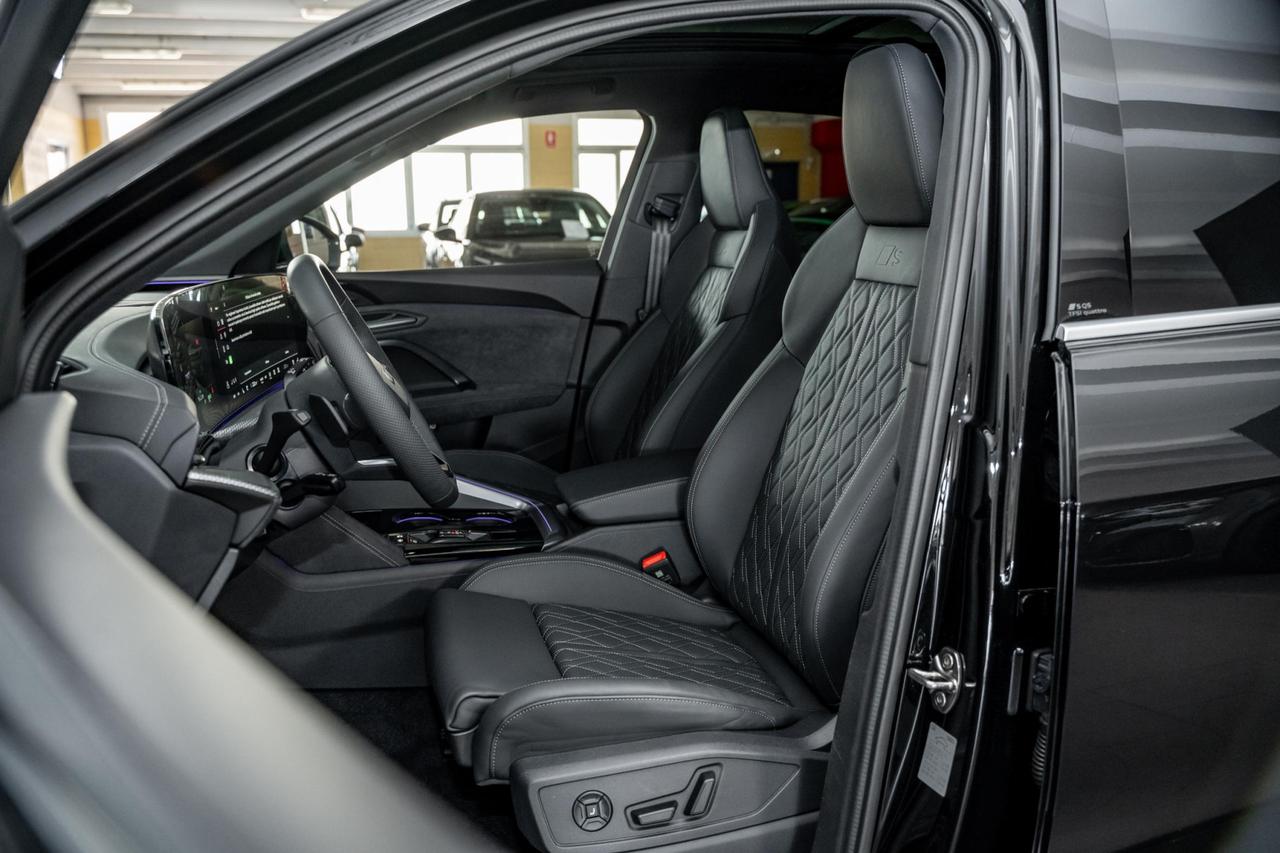 Audi SQ5 Sportback 3.0 tfsi mhev+ Sport Attitude quattro 367cv s-tronic