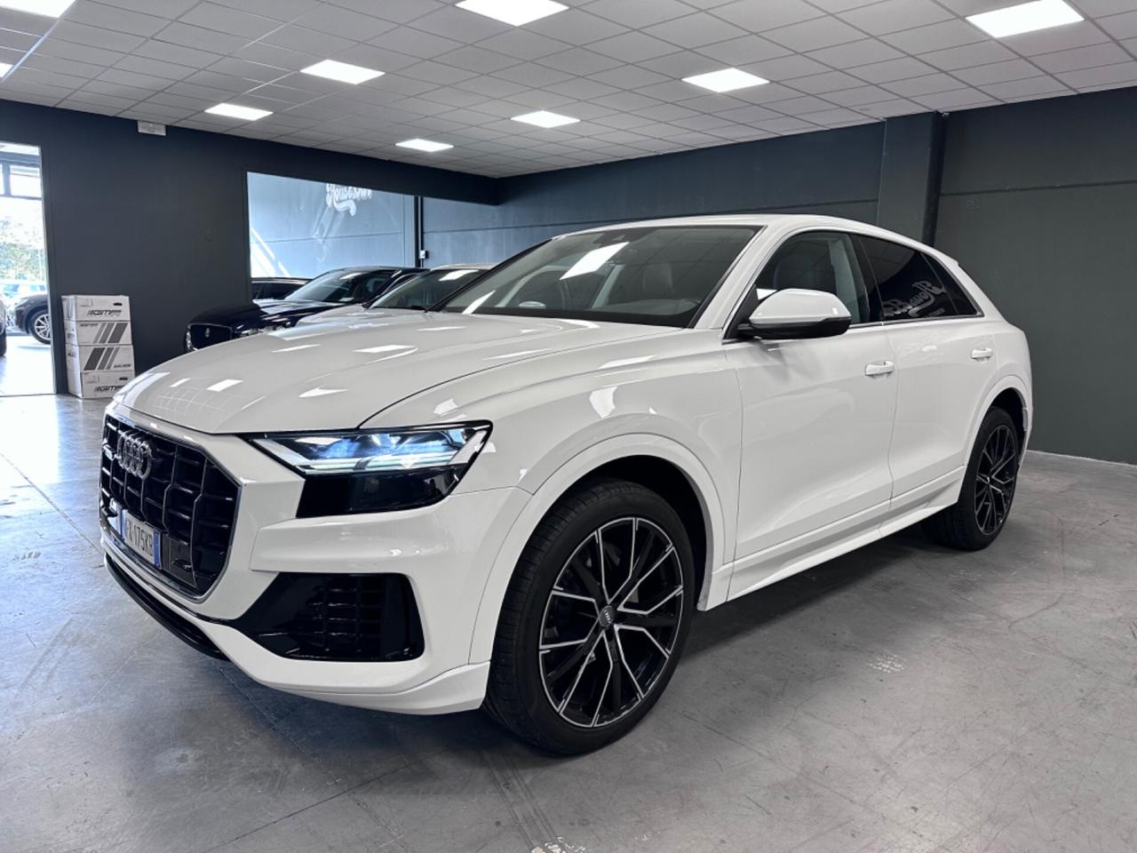 Audi Q8 50 TDI 286 CV quattro tiptronic Sport