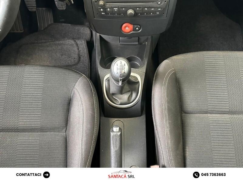Renault Clio 1.2 16V 5 porte Luxe