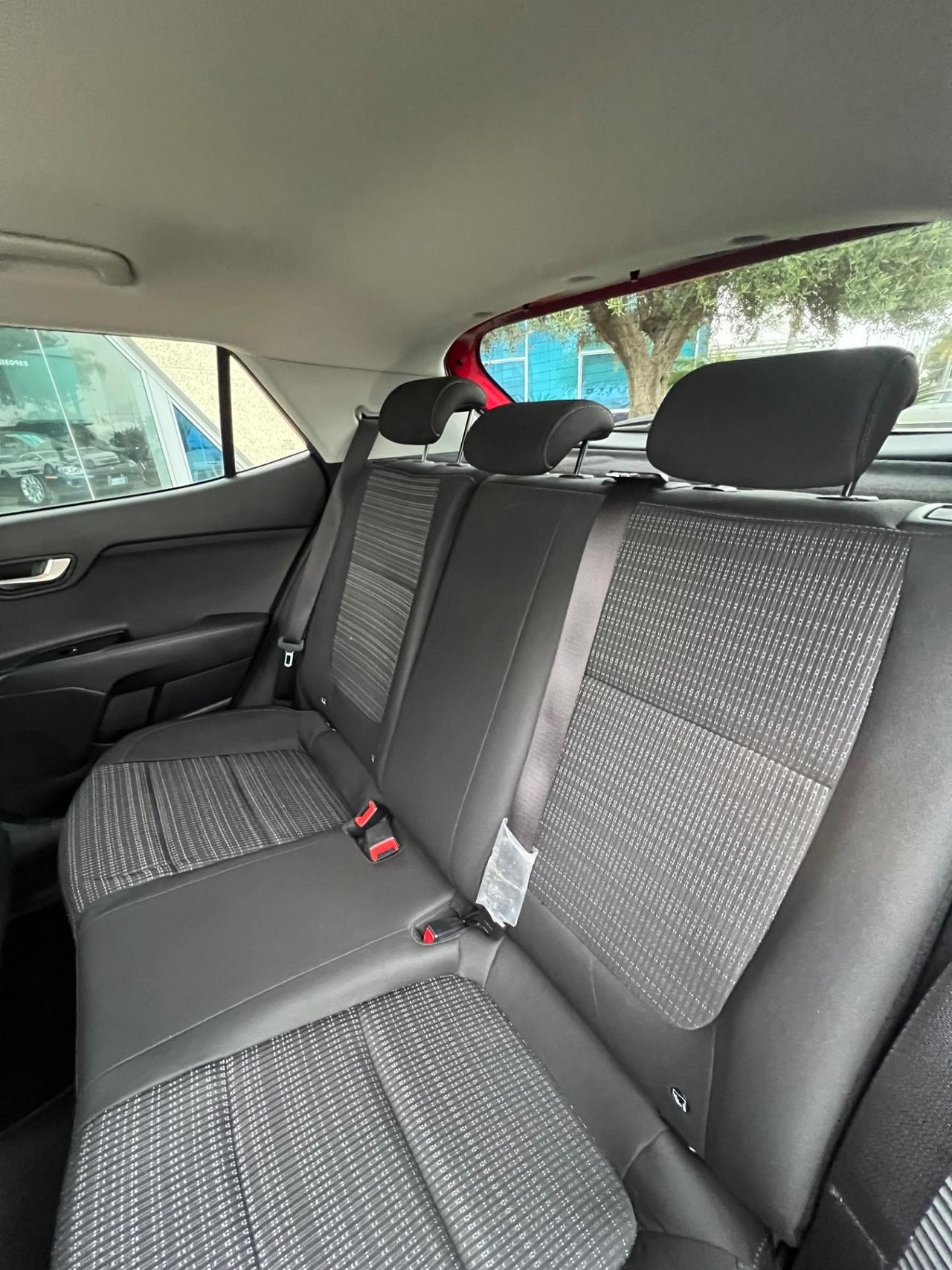 Kia Stonic 1.0 T-GDi 100 CV MHEV MT Style UNICO PROPRIETARIO