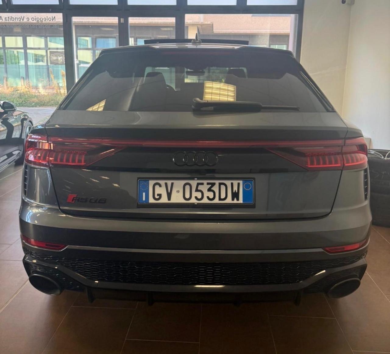 Audi RS Q8 TFSI V8 quattro tiptronic (441 kw)
