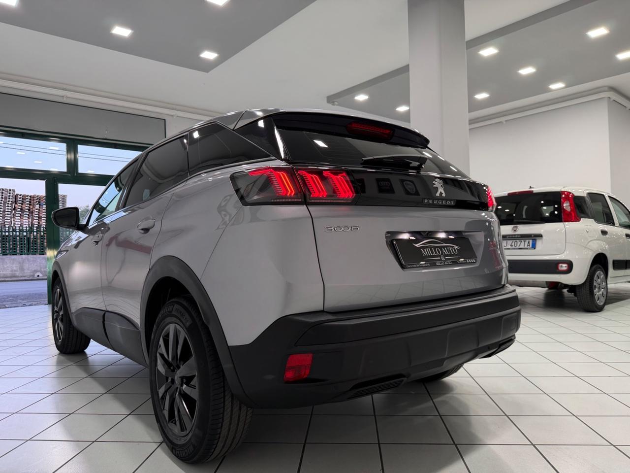 Peugeot 3008 BlueHDi 130 S&S EAT8 Allure