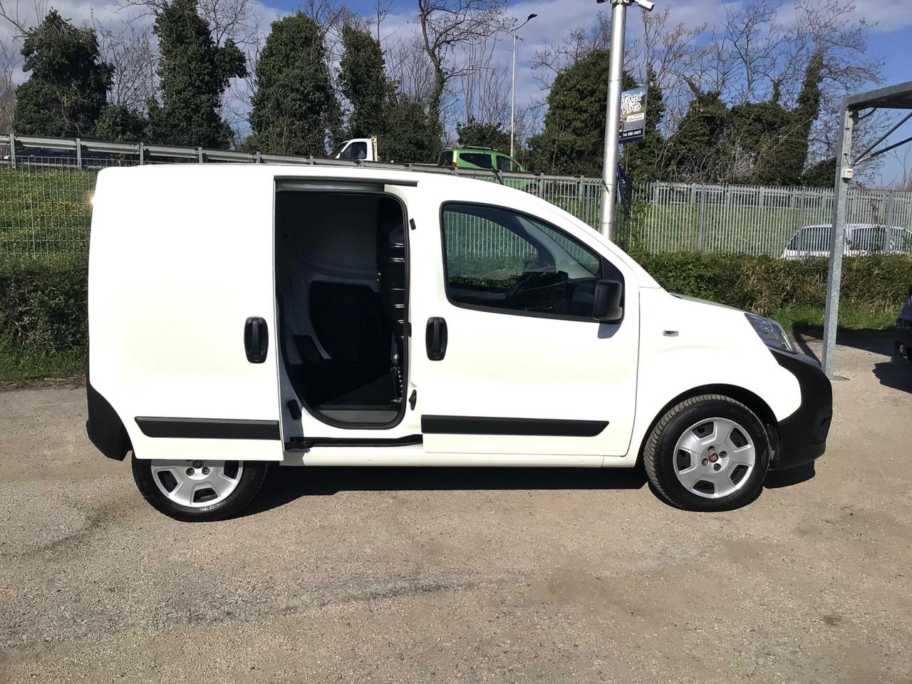 Fiat Fiorino 1.3 MJT 95CV Cargo SX