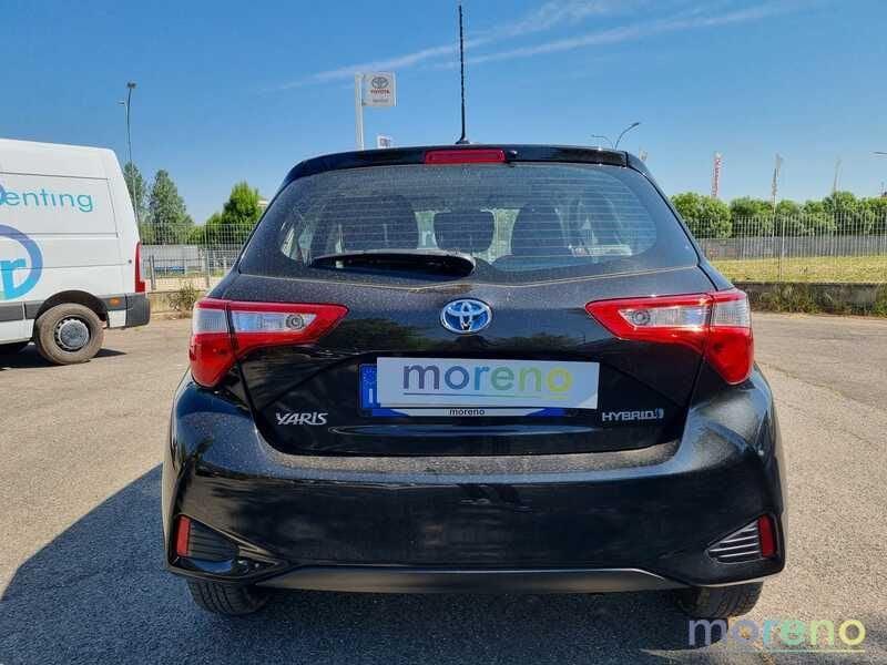 Toyota Yaris 1.5 hybrid Business 5p