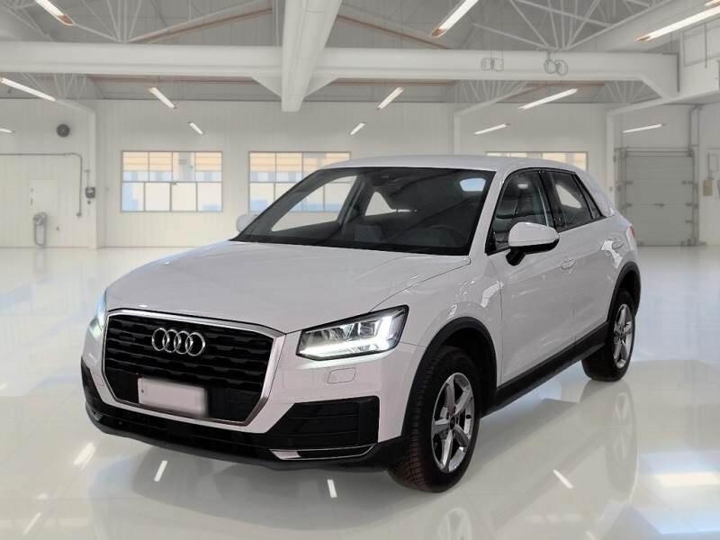 Audi Q2 35 TDI quattro S tronic Business