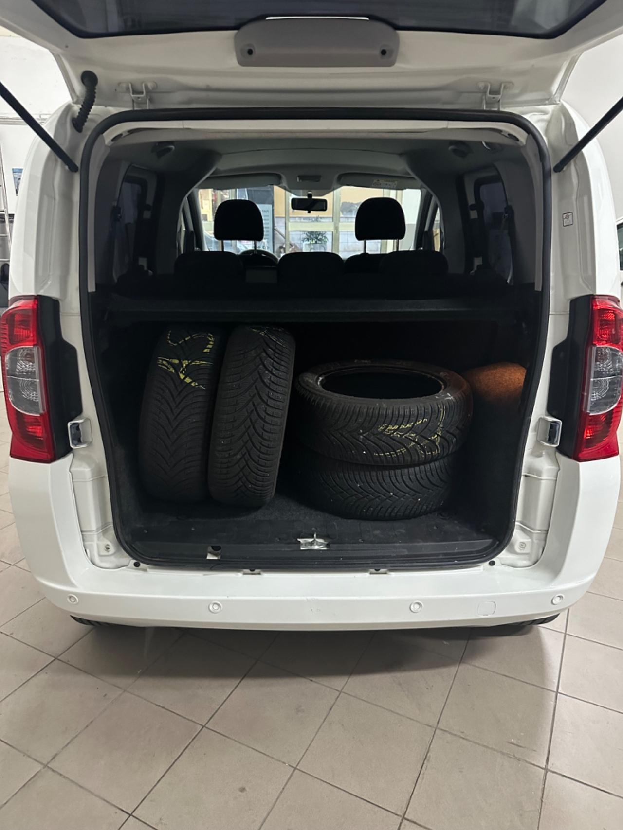 Fiat Qubo 1.3 MJT 75 cv trekking