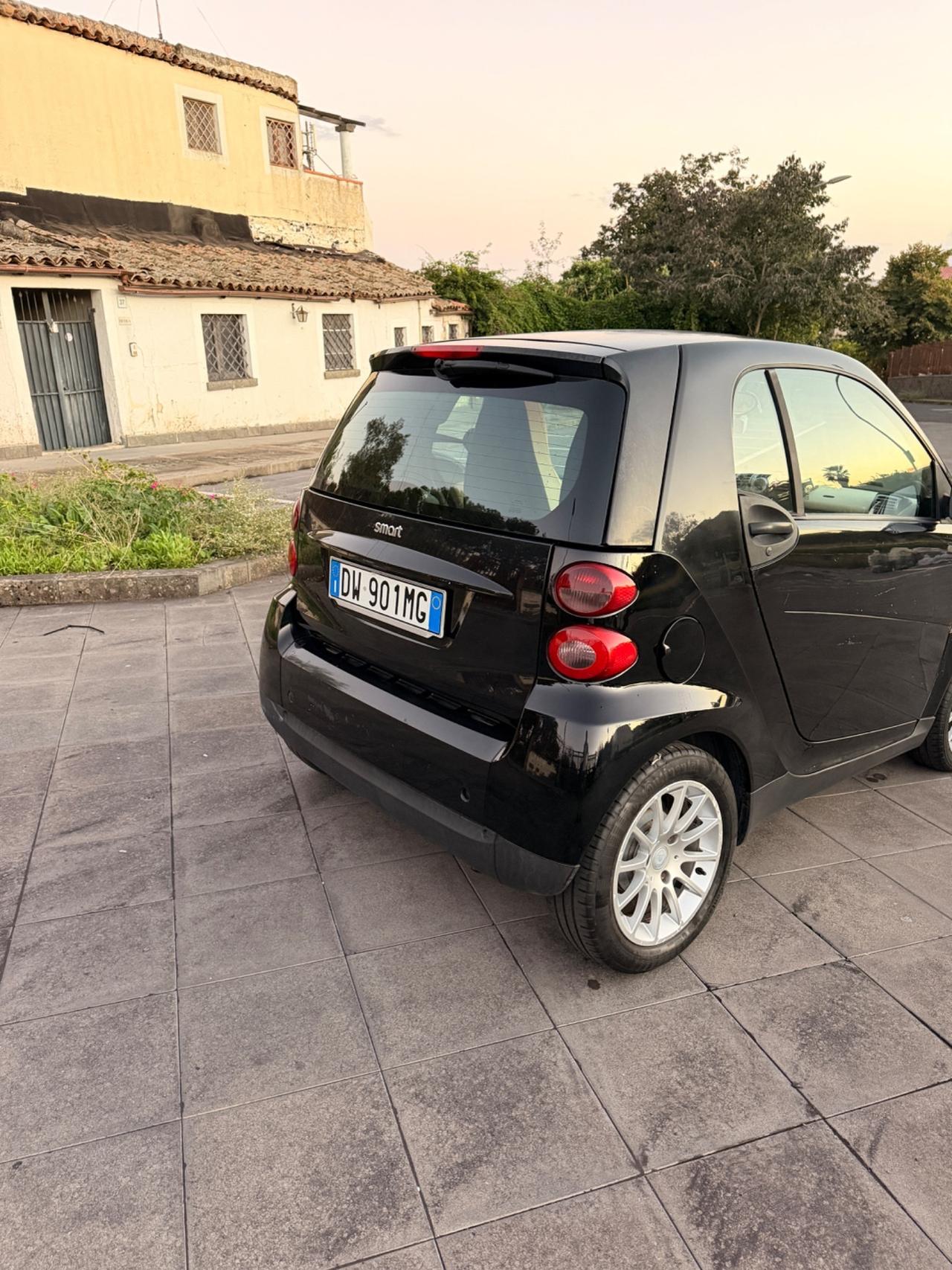 Smart ForTwo 1000 62 kW coupé passion