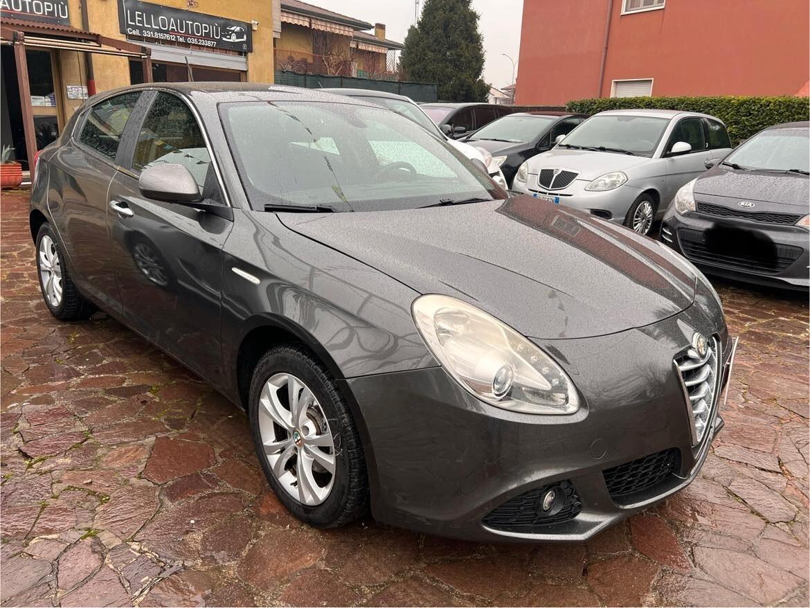 Alfa Romeo Giulietta 1.6 JTDm-2 105 CV Exclusive