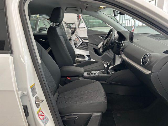 AUDI Q2 30 TDI S tronic Business