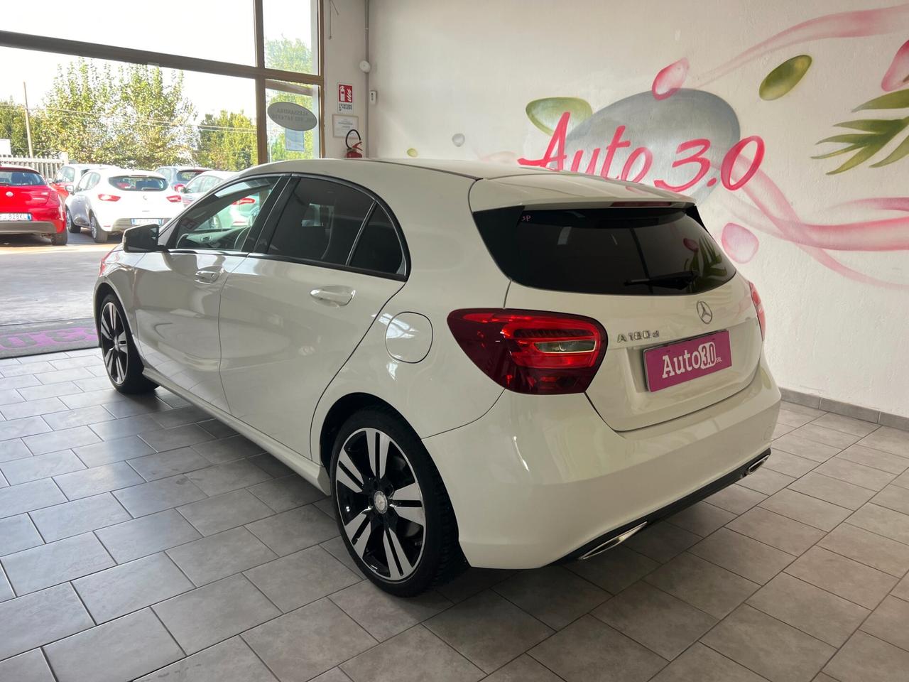 Mercedes-benz A 180 A 180 d Premium