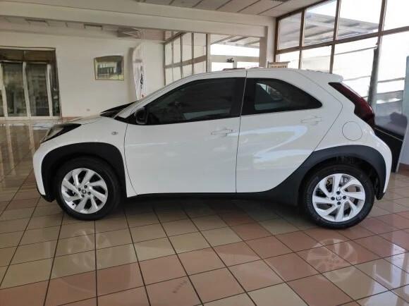 Toyota Aygo X 1.0 VVT-i 72 CV 5 porte Trend