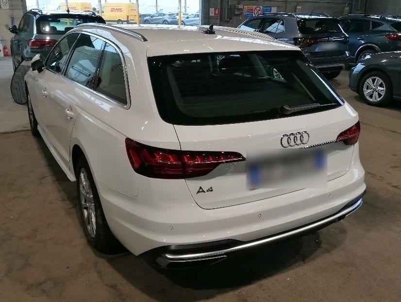 Audi A4 Avant 35 TDI/163 CV S tronic Business Advanced