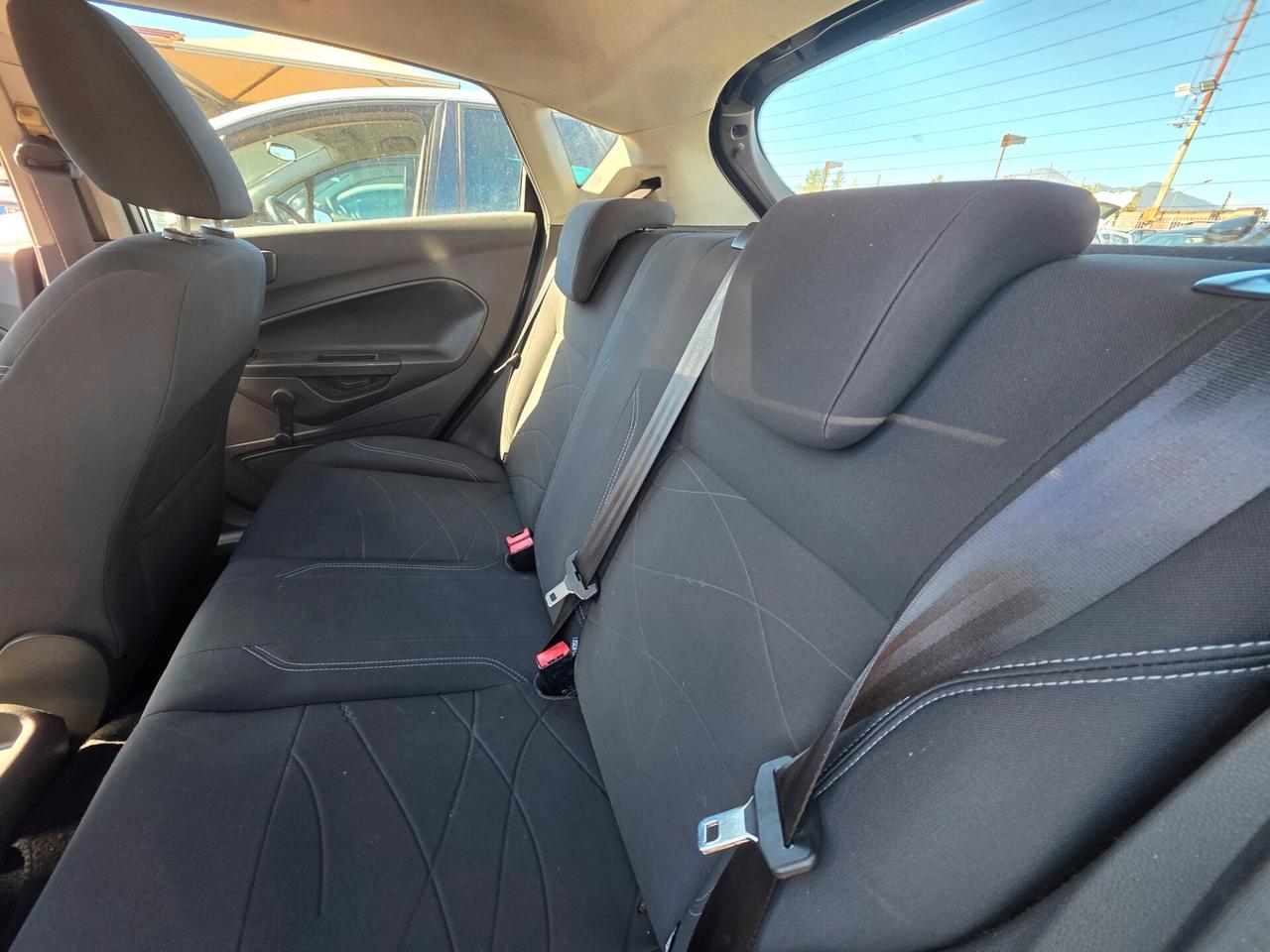 Ford Fiesta 1.4 5p. Bz.- GPL Titanium