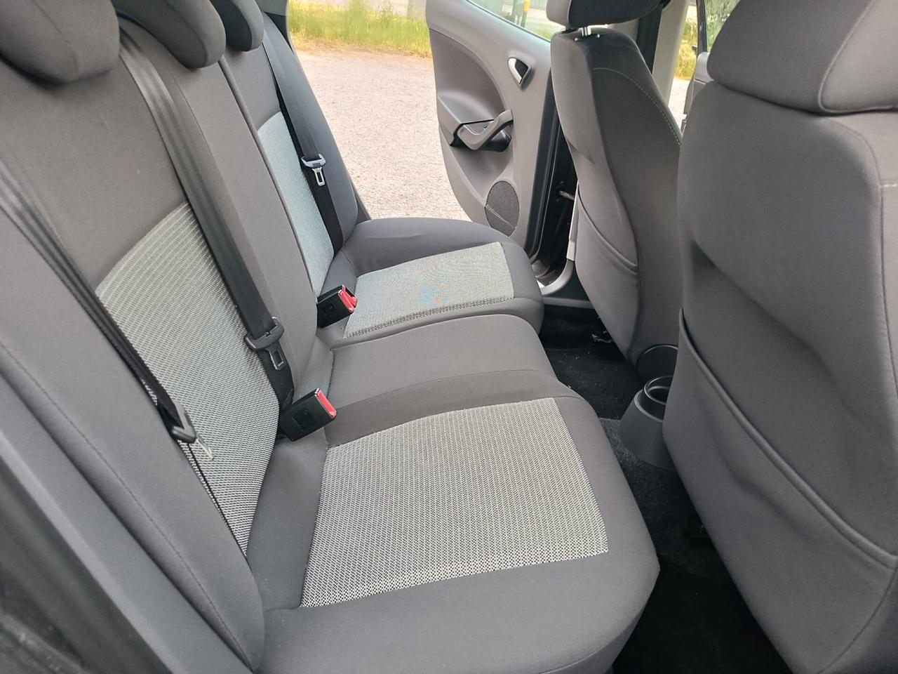 Seat Ibiza 2010---1.2 Benzina Neopatentati