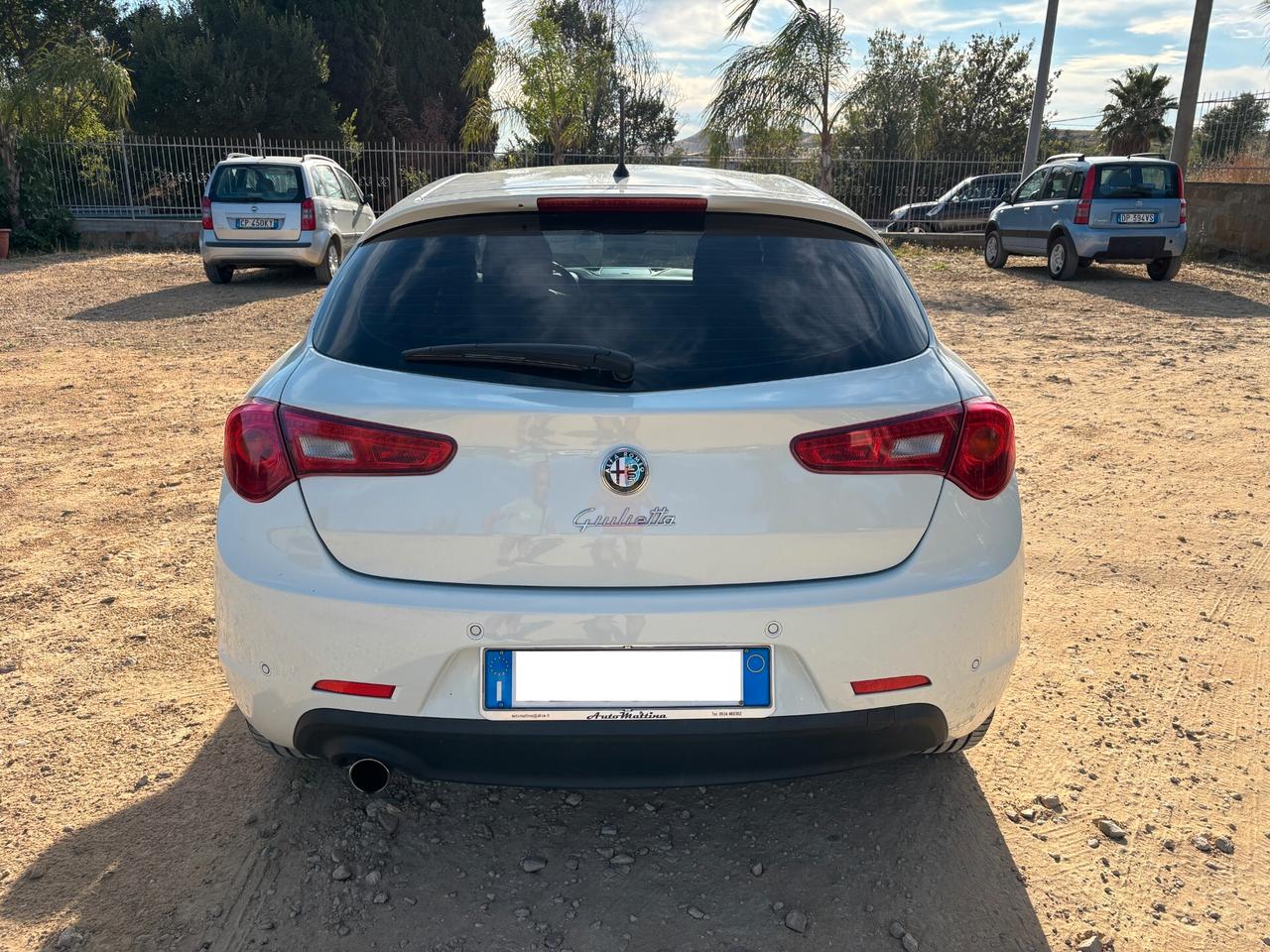Alfa Romeo Giulietta 1.6 JTDm-2 105 CV Distinctive