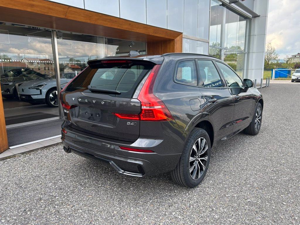 VOLVO XC60 2.0 b4 Plus Dark awd auto del 2025