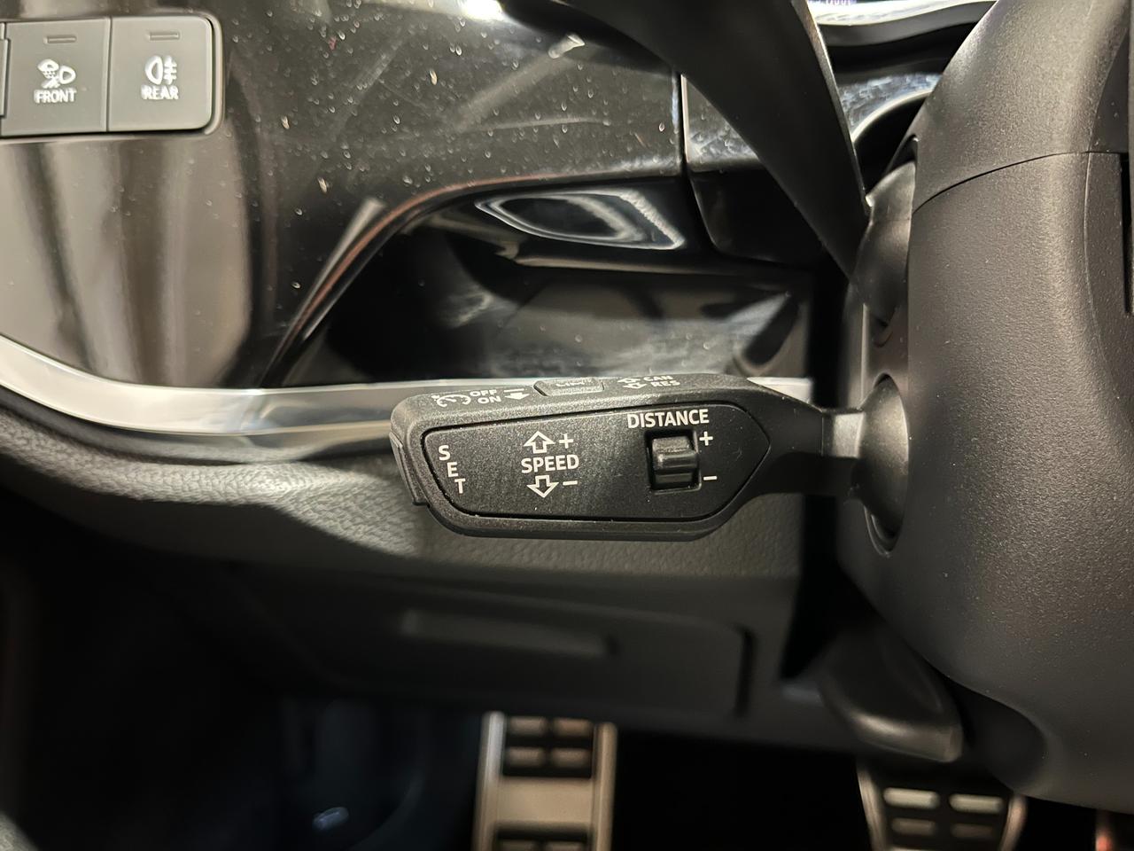 AUDI Q3 SPORTBACK 45 TFSI-E S-TRONIC IDENTITY BLACK