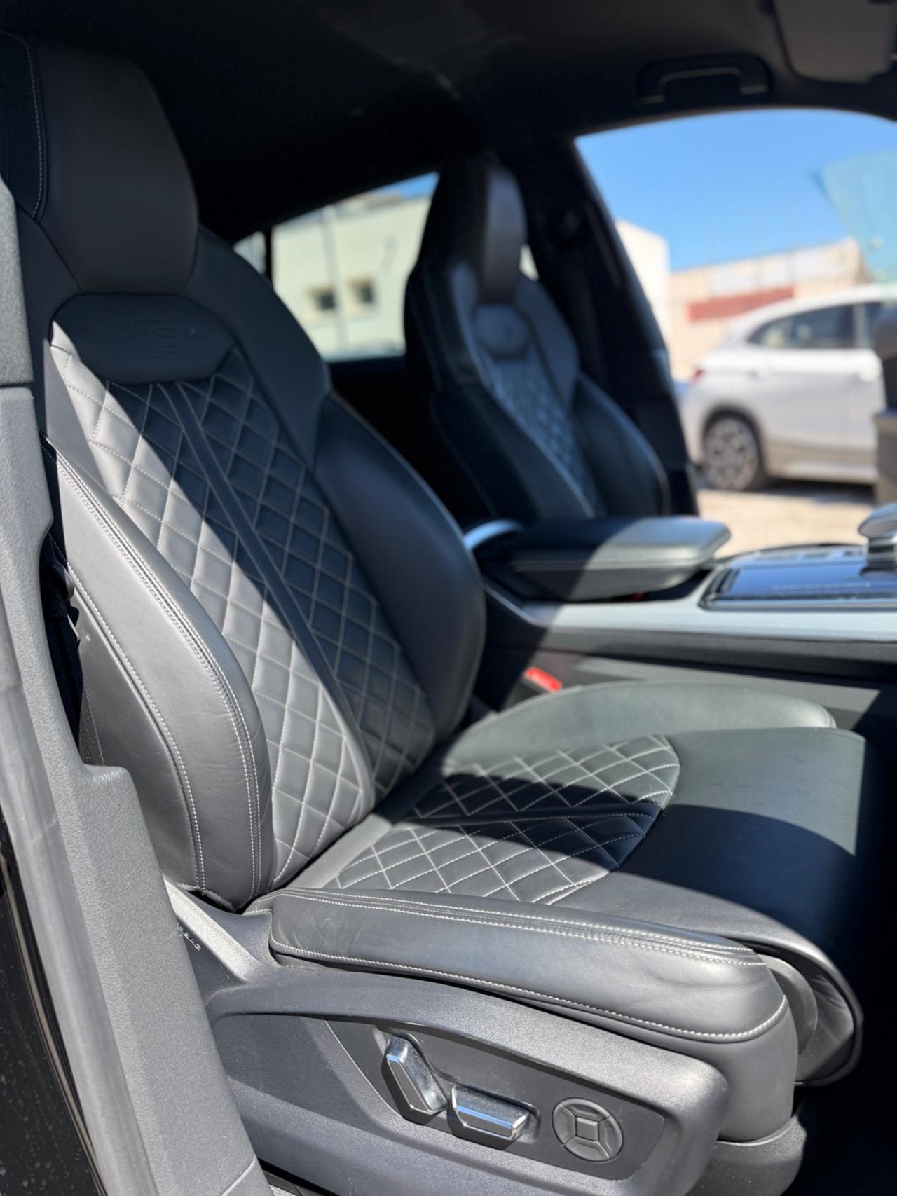 Audi Q8 50 TDI 286 CV quattro tiptronic Sport