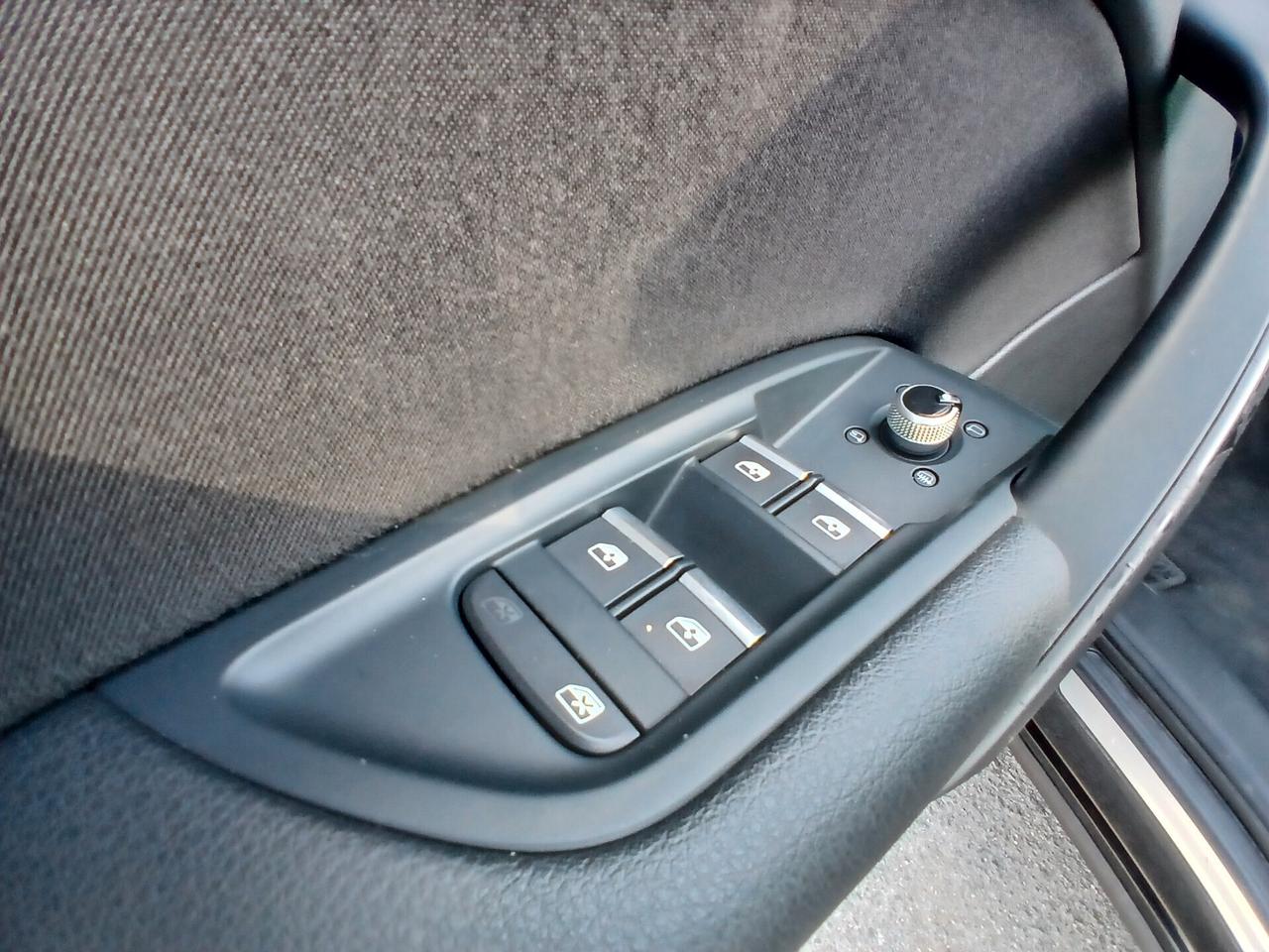 Audi Q5 2.0 TDI quattro S tronic Business