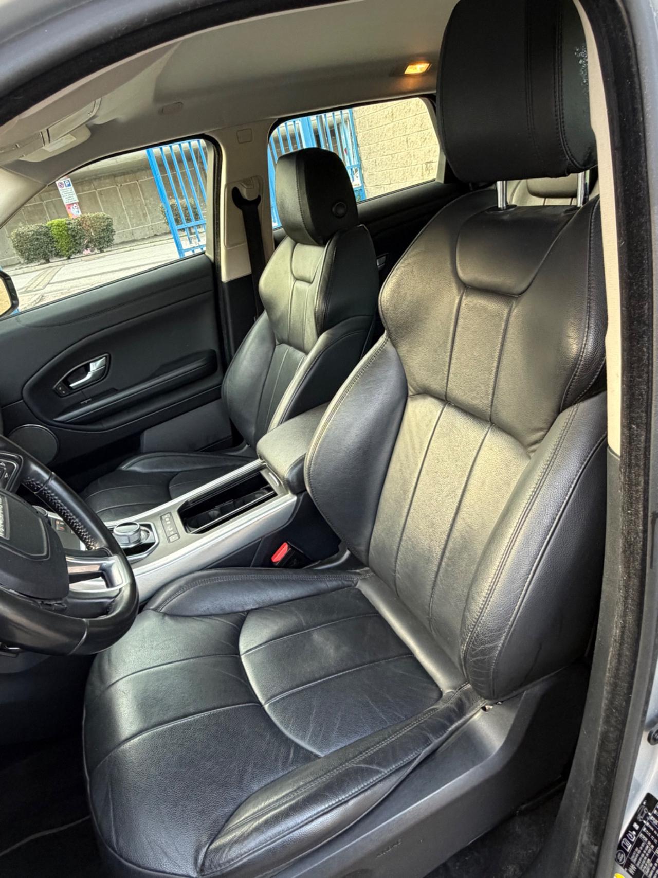Land Rover Range Evoque 2.0 TD4 150 CV 5p. SE Dynamic