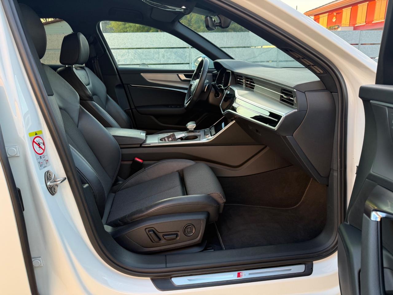 Audi A6 AVANT SLINE INTERNO ESTERNO