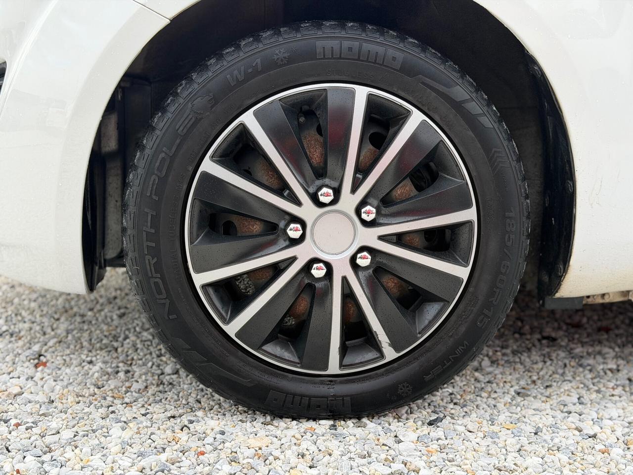 Suzuki Splash 1.0 VVT GL Style