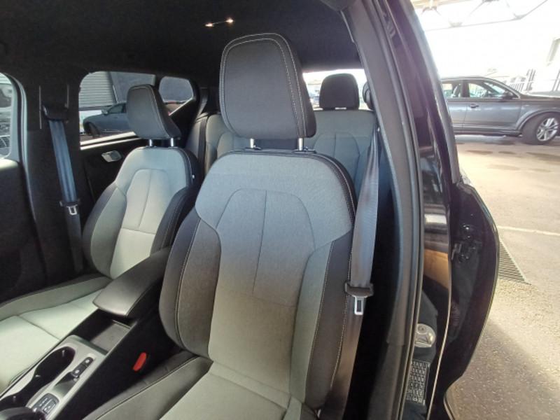 VOLVO XC40 T4 RECHARGE PLUG-IN AUTO CORE SUV