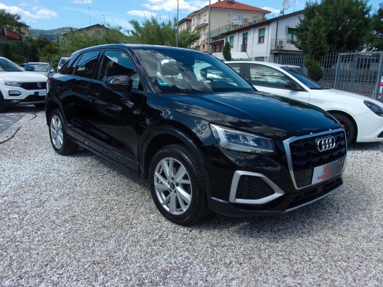 Audi Q2 35 TFSI S tronic Business